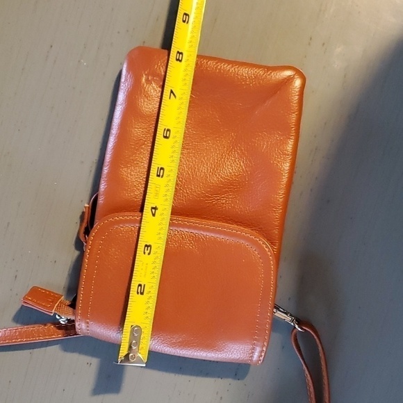 Befen- Womens Leather Chestnut Crossbody Phone Bag Multiple Compartments NWOT - Picture 8 of 10
